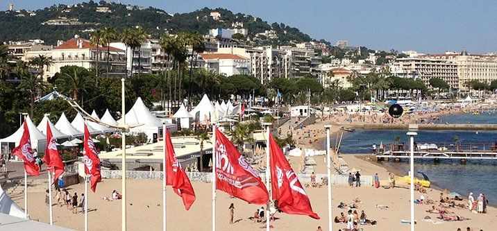 Location de véhicule - CANNES