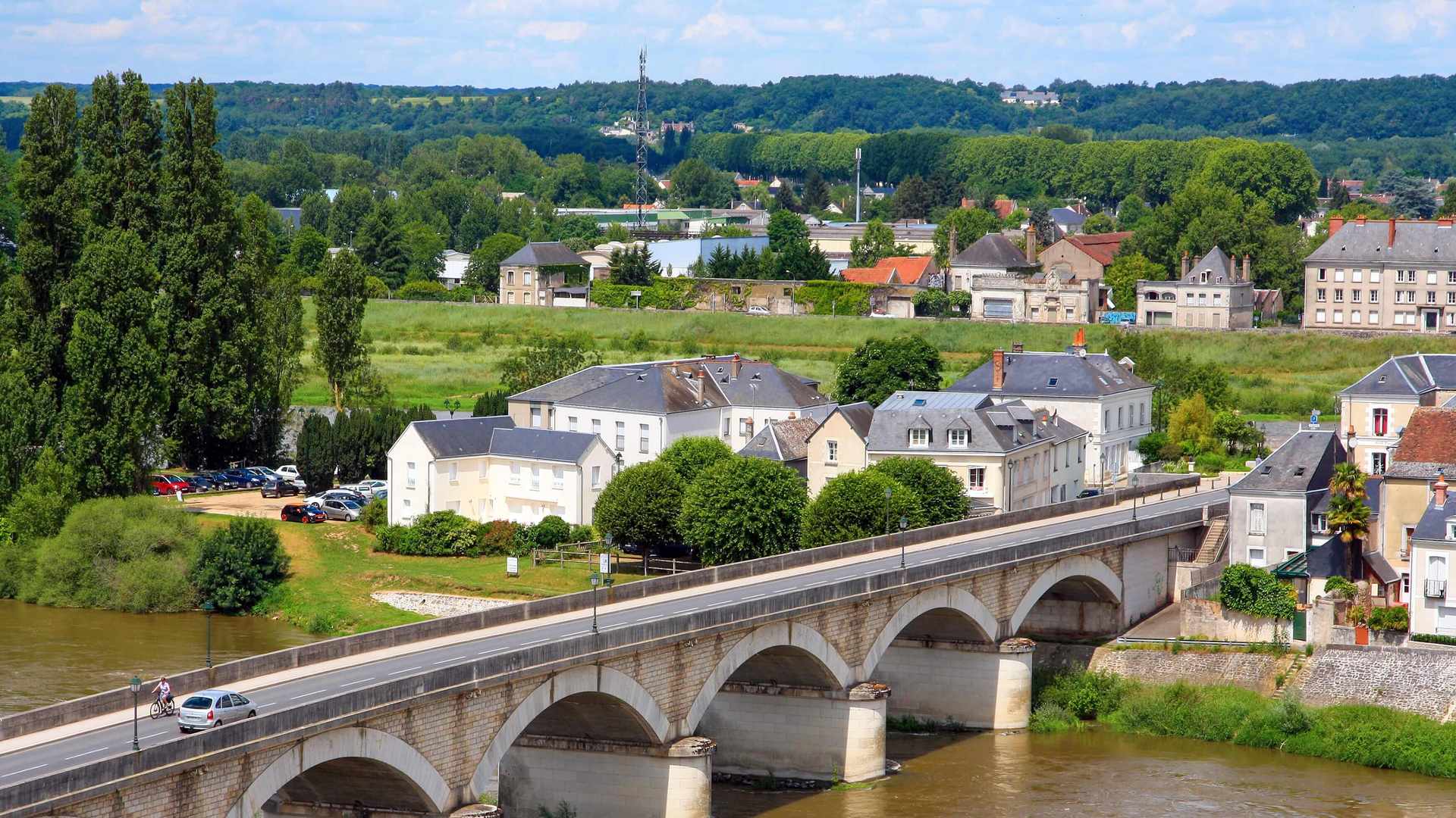 Location de véhicule - TOURS SUD