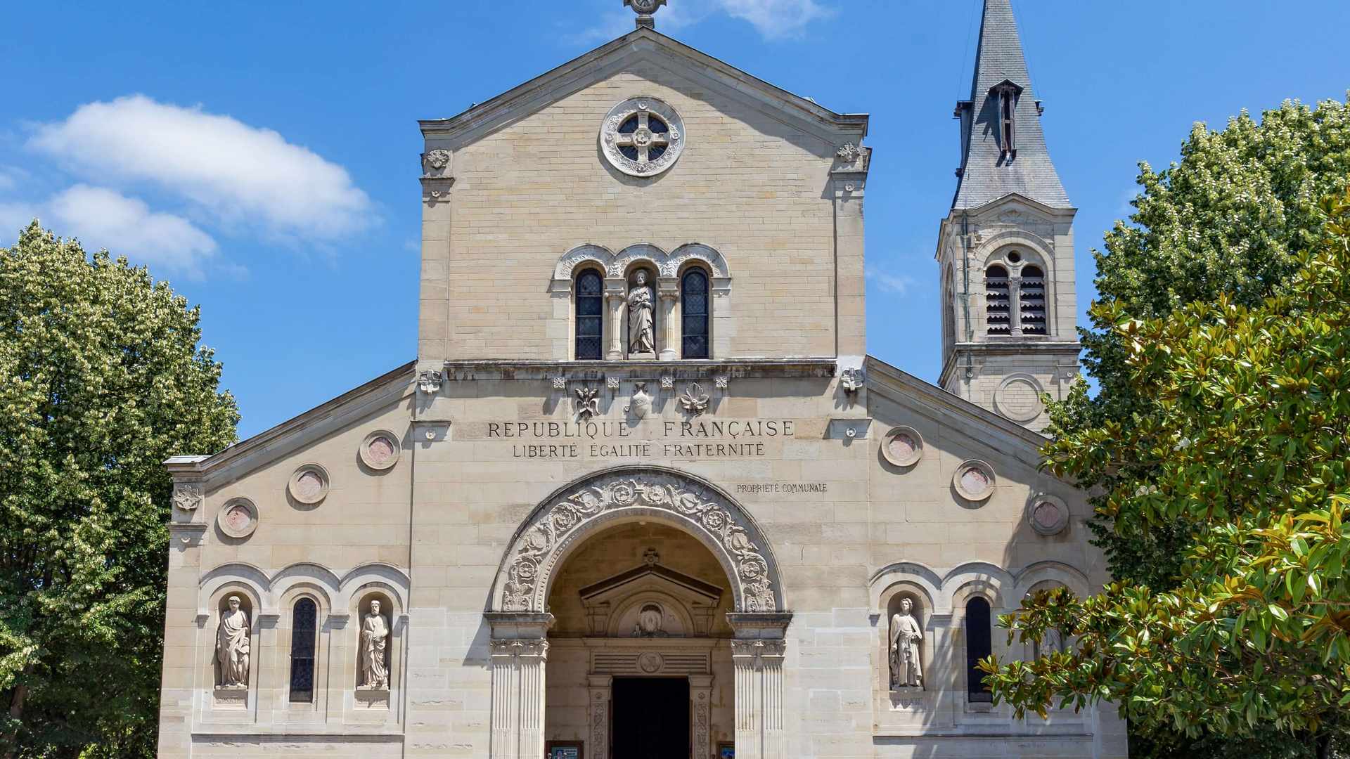 Location de véhicule - CHARENTON LE PONT