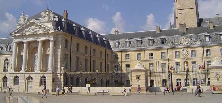 Location de véhicule - DIJON