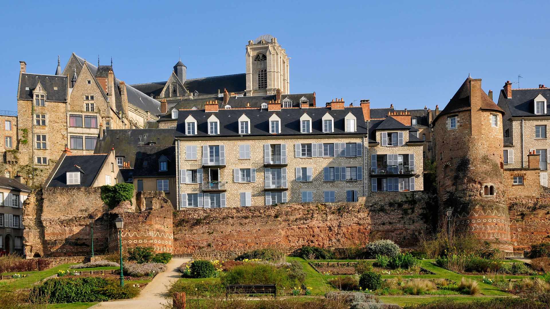 Location de véhicule - LE MANS GARE
