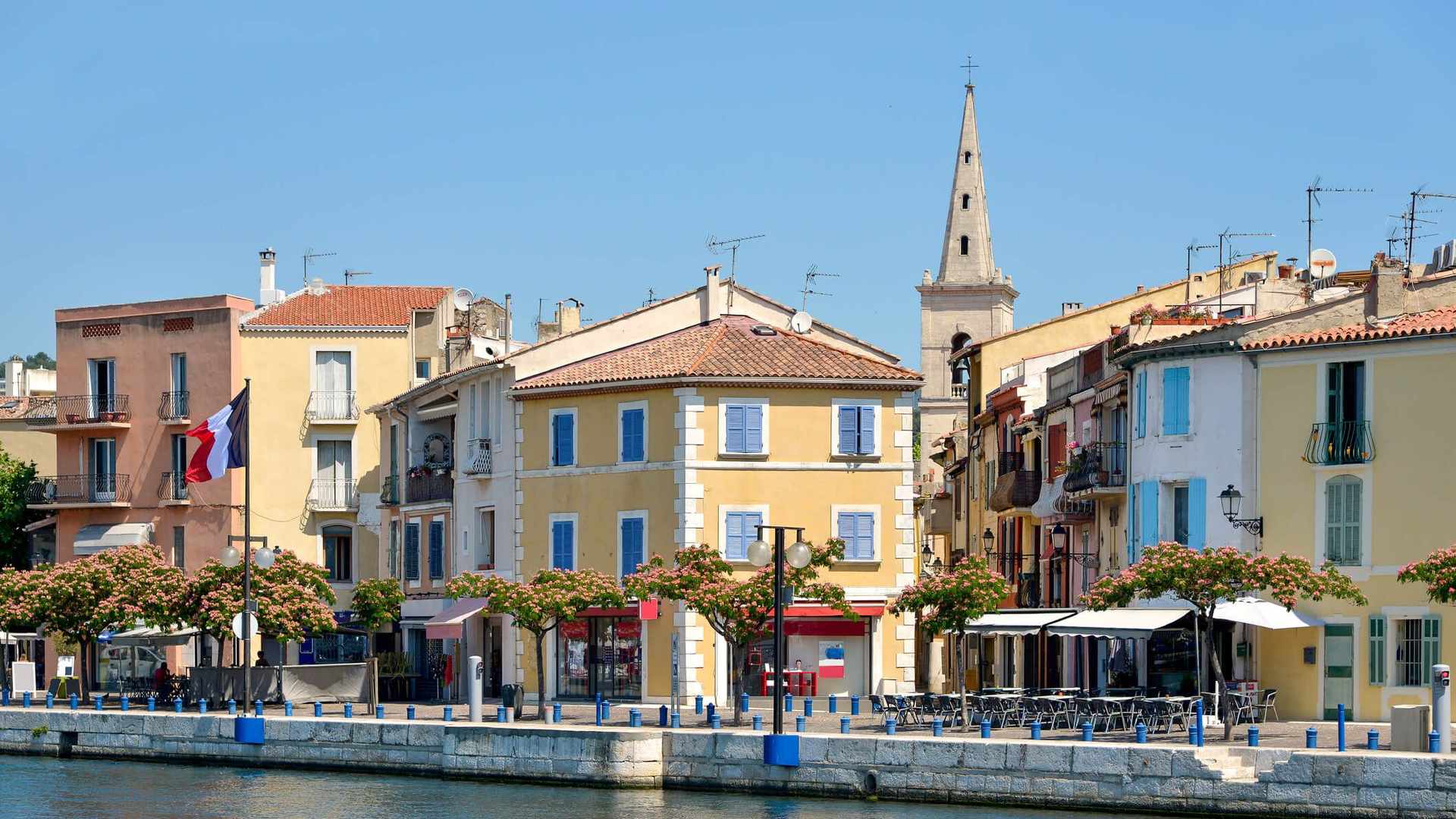 Location de véhicule - MARTIGUES
