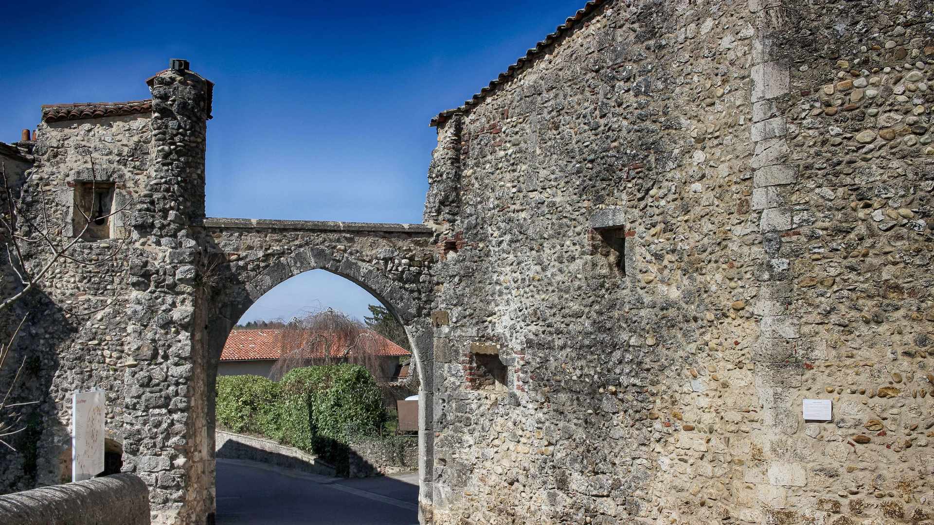 Location de véhicule - MEXIMIEUX