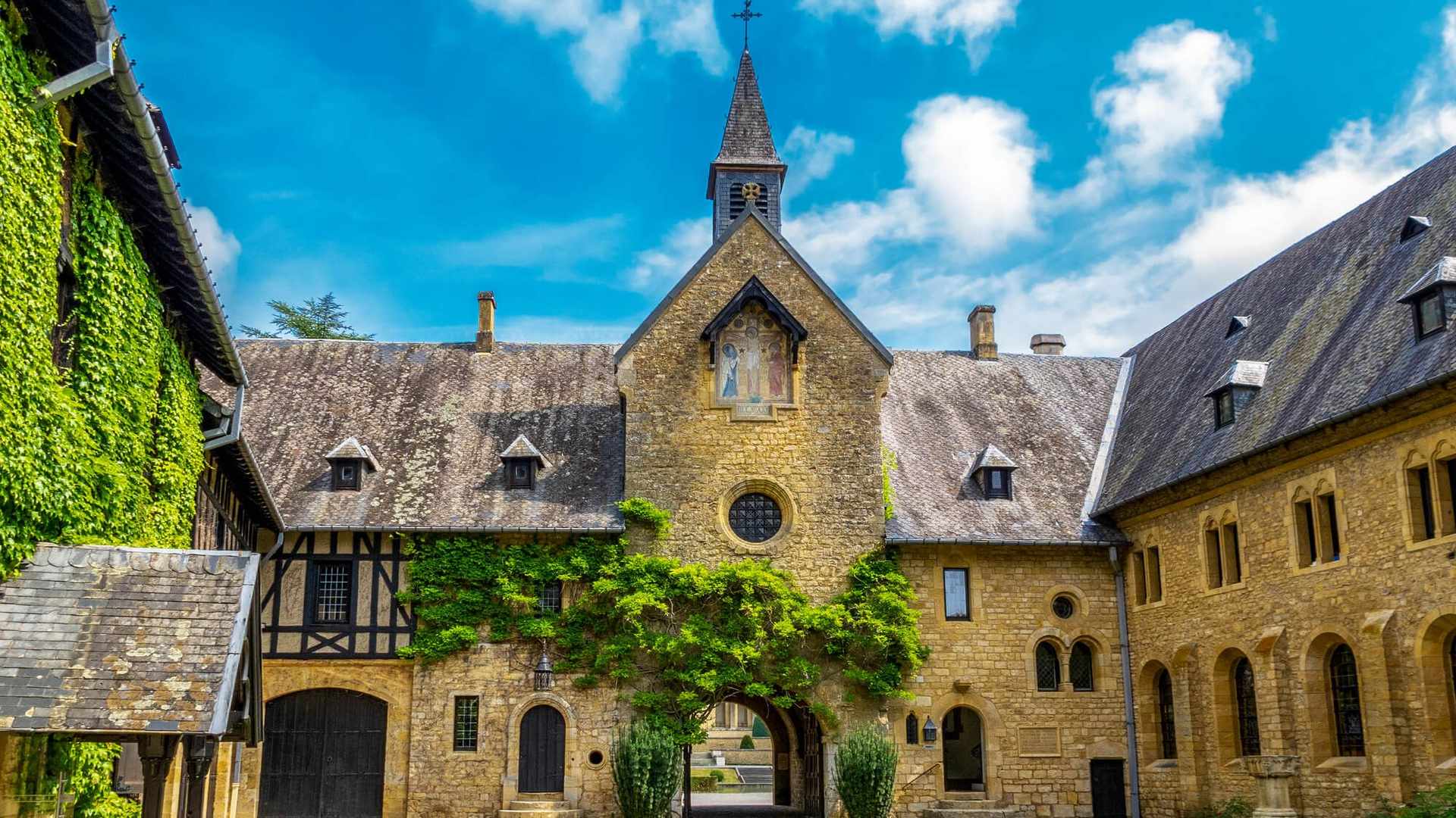 Location de véhicule - ORVAL