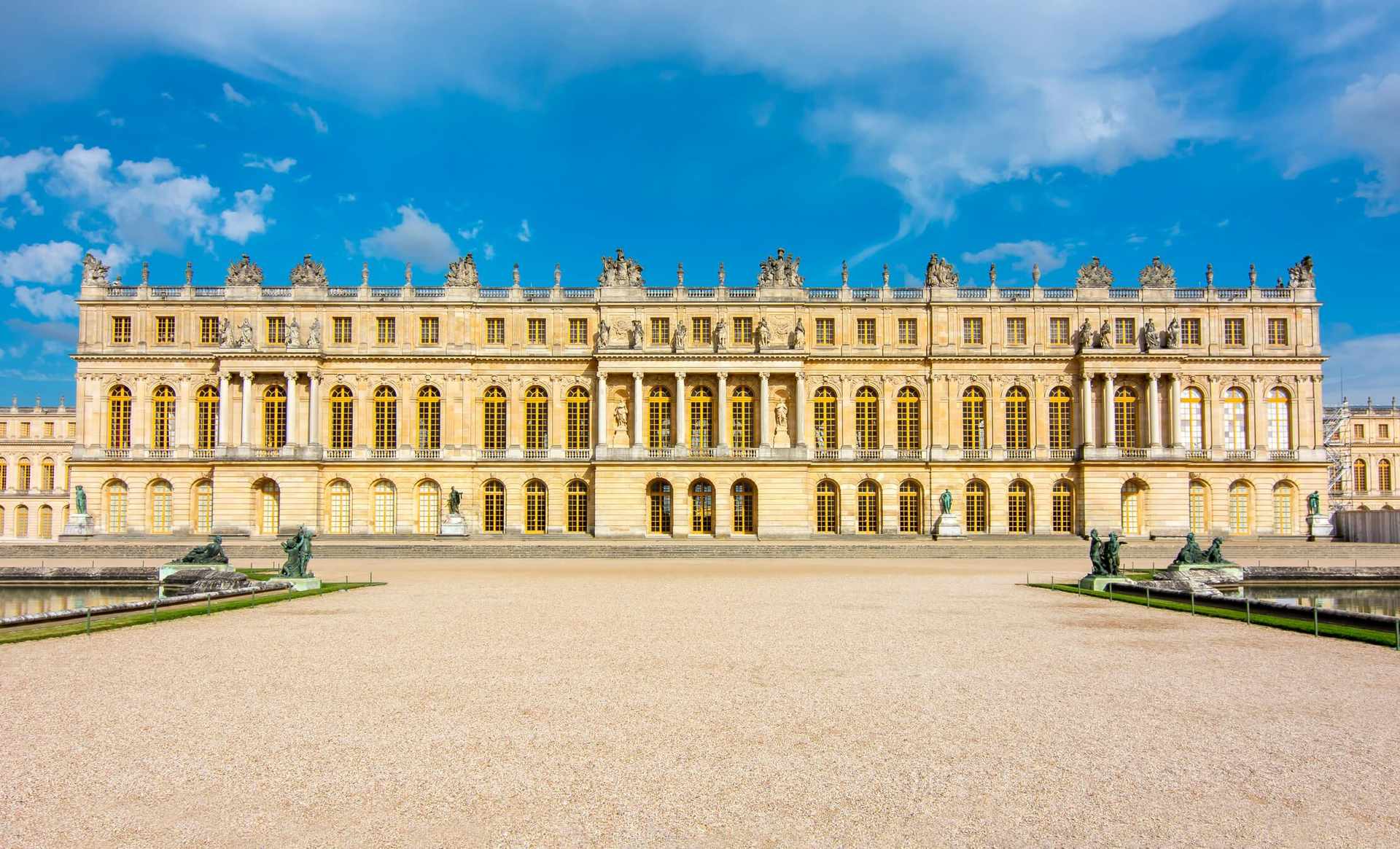 Location de véhicule - VERSAILLES CHANTIERS